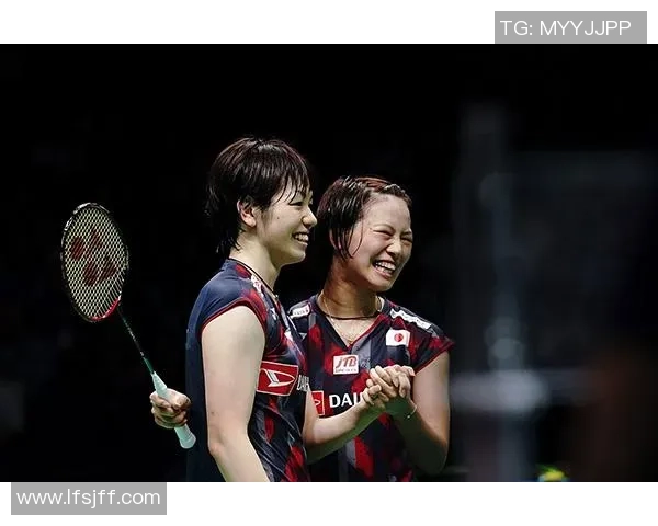 赛后复盘：西安羽毛球队与北京羽毛球队速度对决的精彩瞬间与战术分析